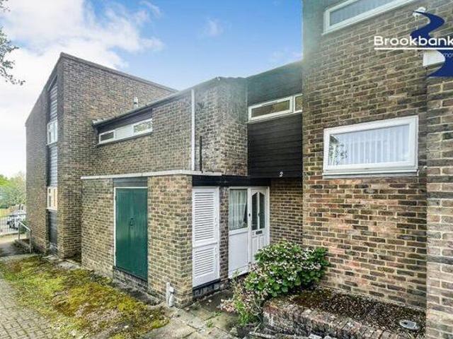 House for sale in The Butts, Kent