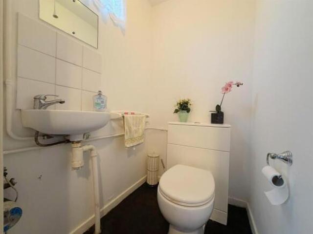 Cottage for sale in Northfields, Leicester