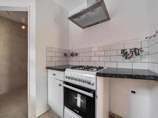 Cottage for sale in Reading