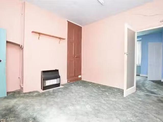 House for sale in Bowling Bank