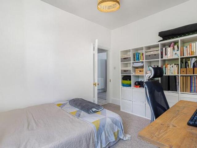 Cottage for sale in Cat Hill