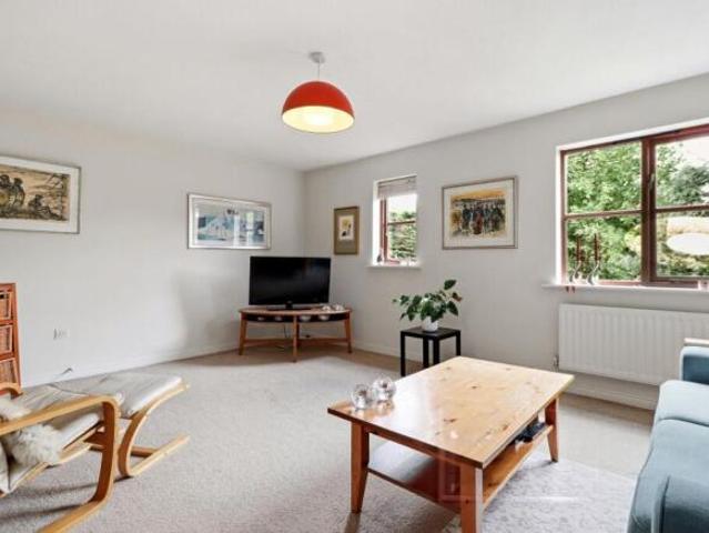 Cottage for sale in Dines Green, Worcestershire