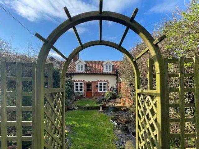 House for sale in Bedingfield, Suffolk