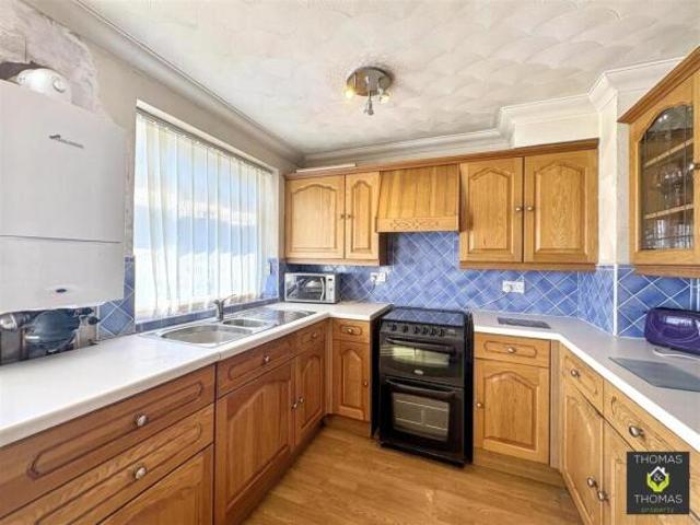 Cottage for sale in Froggatt, East Midlands