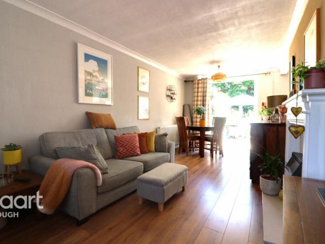 Terraced House for sale in Slough