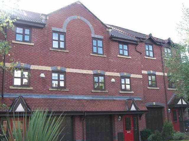 House for sale in Greater Manchester