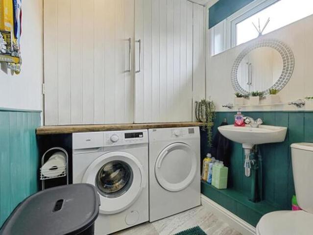 Cottage for sale in Mill Green, Leeds