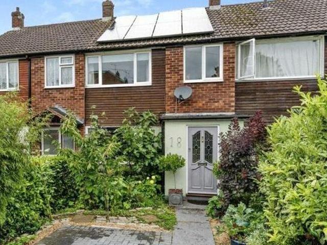 House for sale in Wrecclesham, Waverley