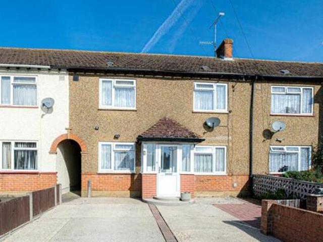 House for sale in Oad Street, Kent