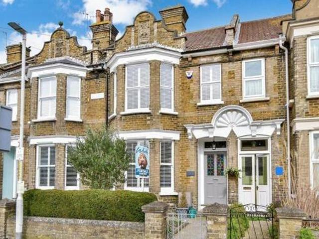 House for sale in Preston, Oad Street