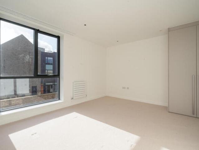 Cottage for sale in Greater London