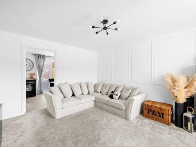 Cottage for sale in Brayford, Lincolnshire