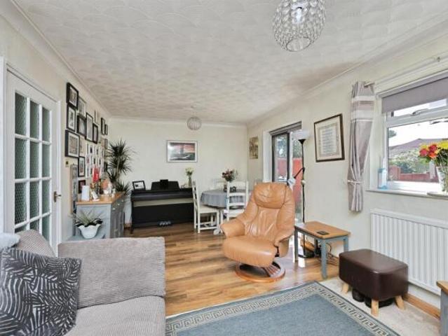 Cottage for sale in New Catton, East Bank