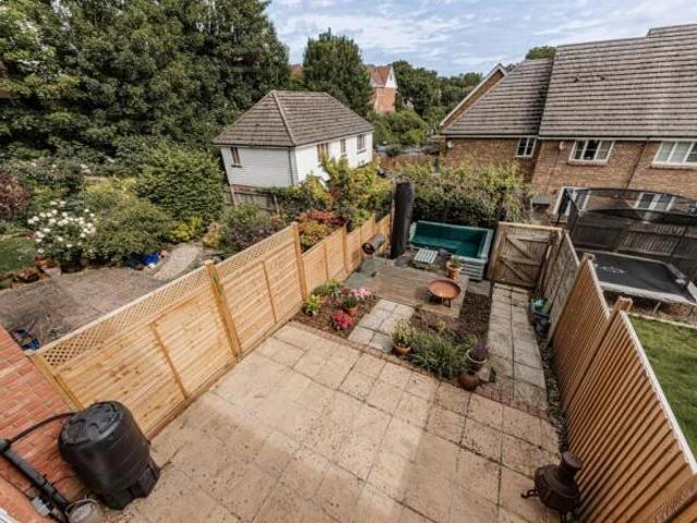 Cottage for sale in Oad Street, Kent