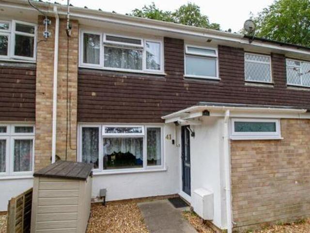 House for sale in Fleet, Hart