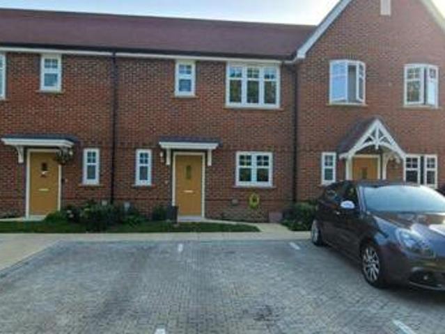 House for sale in Fleet, Hart