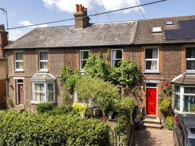 House for sale in The Butts, Kent