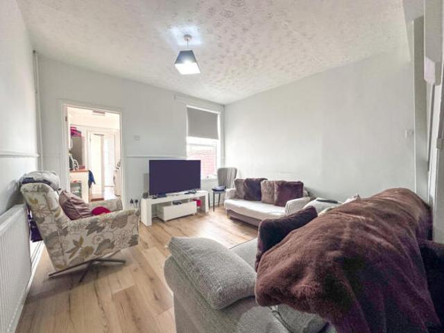 Cottage for sale in Bilston, West Midlands