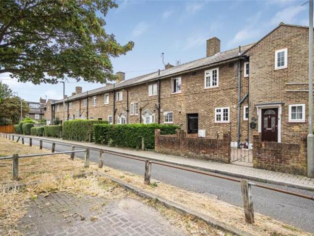 Cottage for sale in Putney, Greater London