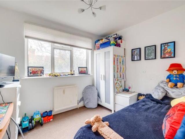 Cottage for sale in Cat Hill