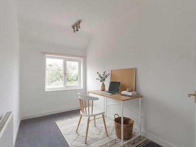 Cottage for sale in Earlham Rise, East Bank