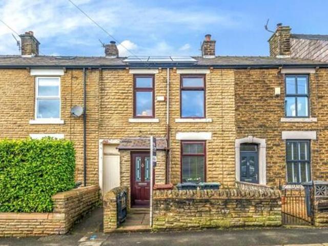 House for sale in Charlesworth, East Midlands