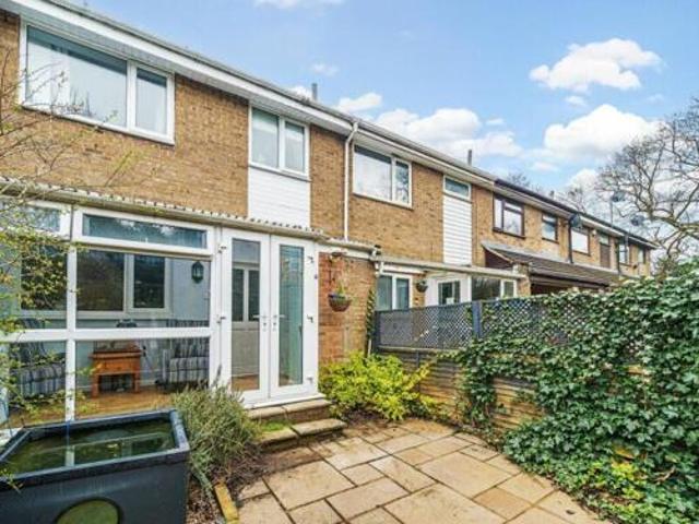 House for sale in Charlesworth, East Midlands
