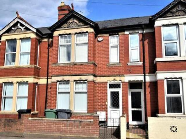 House for sale in Chequers, Gloucester