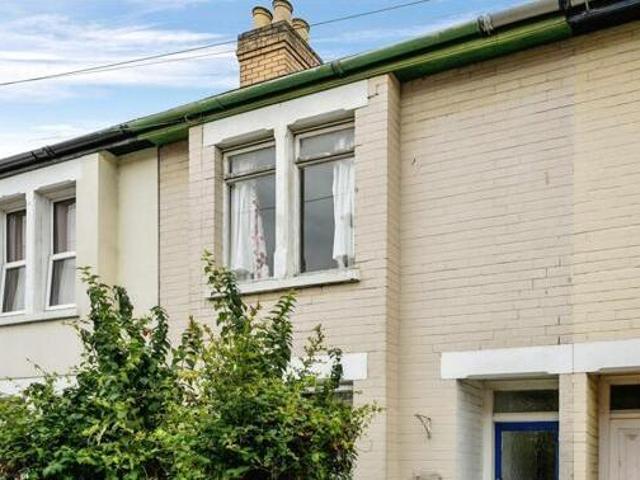 House for sale in Gloucester, Gloucestershire