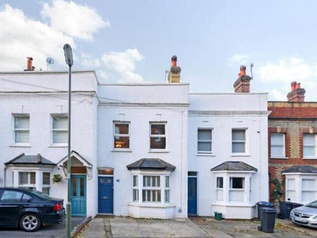 House for sale in Holloway Hill, Waverley