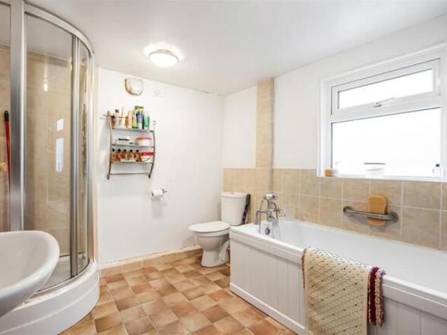 Cottage for sale in Reading