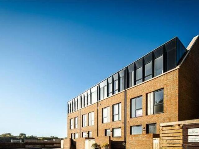 House for sale in Priddy's Hard, Middlecroft