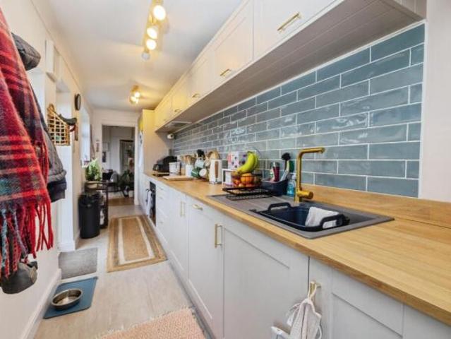 Cottage for sale in Brayford, Lincolnshire