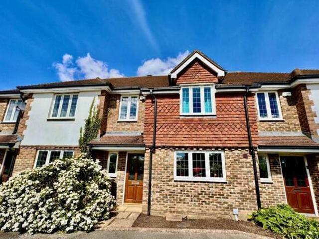 House for sale in Willey Green, Guildford