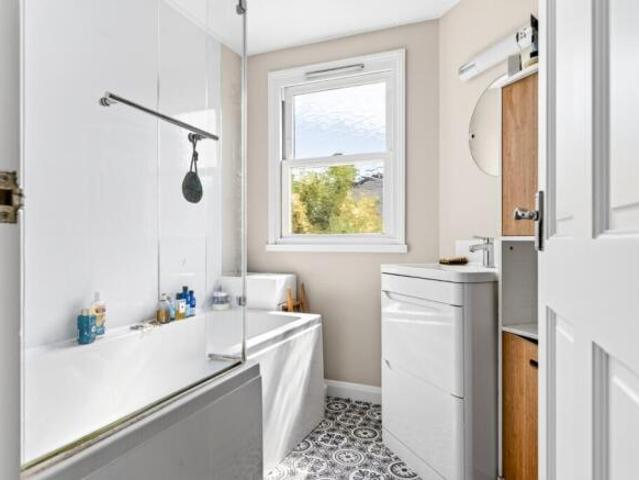 Cottage for sale in Guildford, Surrey