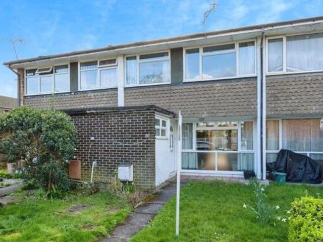 House for sale in Guildford Park, Guildford