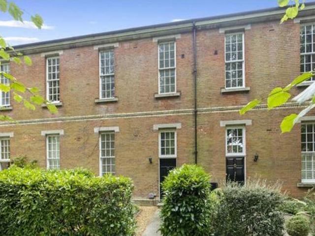 House for sale in Stoughton, Guildford