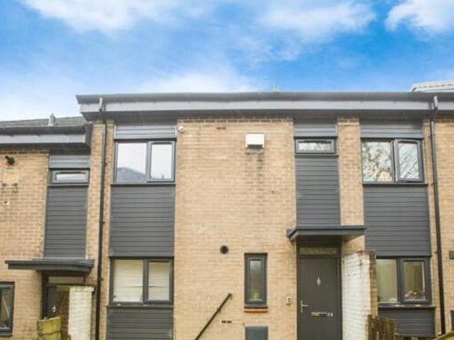 House for sale in Boothtown, Halifax