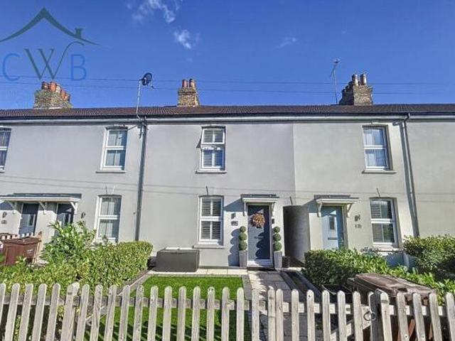 House for sale in Lyons, Greater London