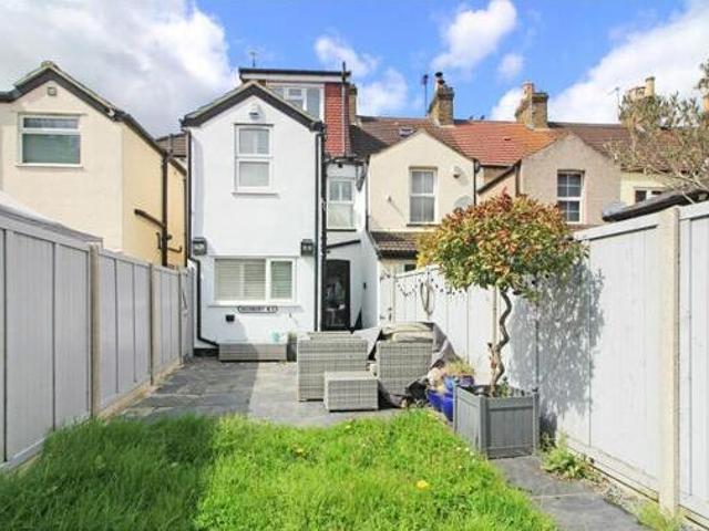 House for sale in Dartford, Kent
