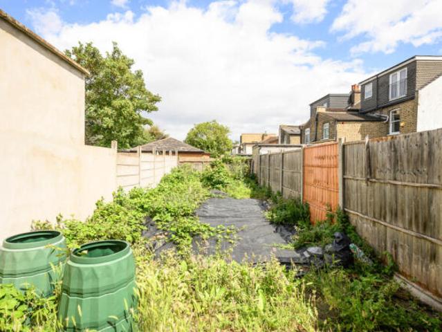 Cottage for sale in Wimbledon, Greater London