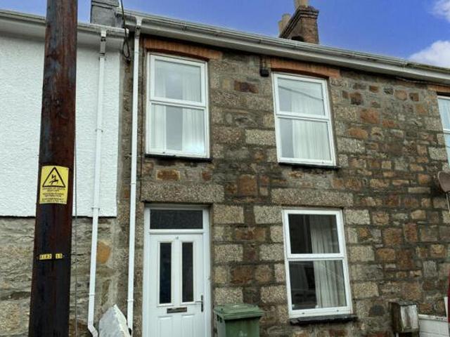 House for sale in Hayle, Cornwall