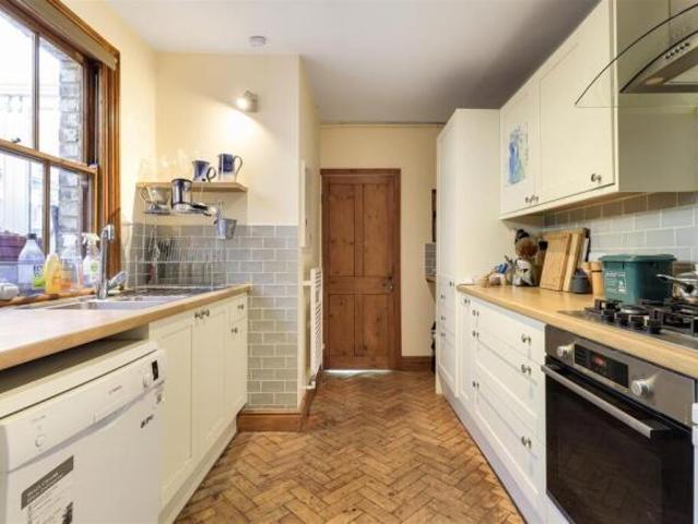 Cottage for sale in Arbury, Cambridgeshire