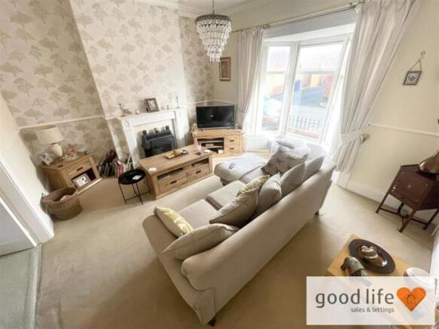 Cottage for sale in Hendon, Greater London