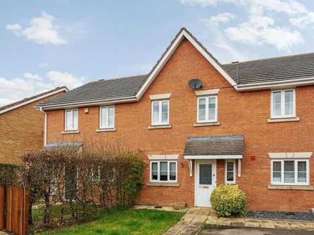 House for sale in Henlow, Bedfordshire