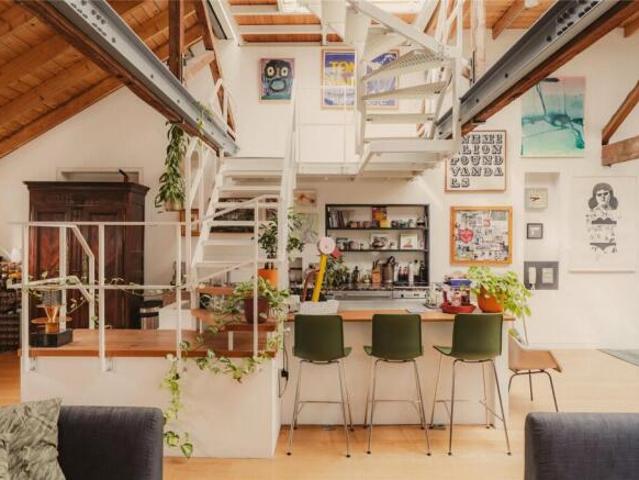 Cottage for sale in North Kensington, Greater London
