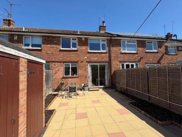 Cottage for sale in Northampton, Northamptonshire
