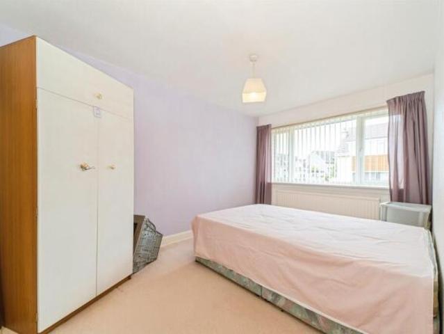 Cottage for sale in Clarkston, Scotland