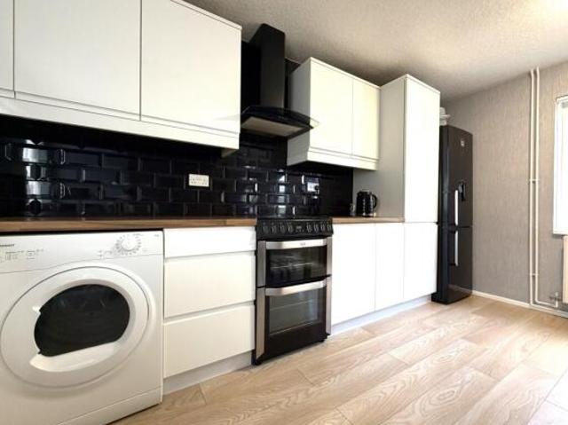 Cottage for sale in Swindon