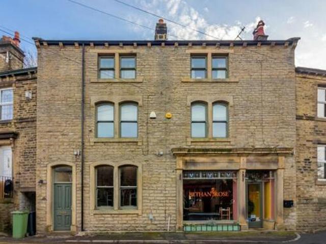 House for sale in Cliff, Kirklees